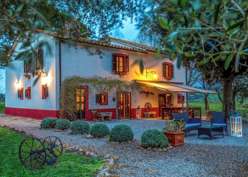 Tuscany Manciano Facade