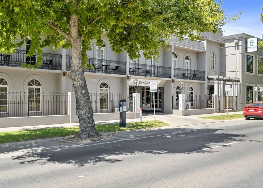 Victoria Shepparton Front of property