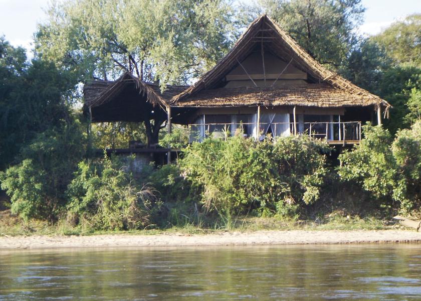  Selous Game Reserve Reception