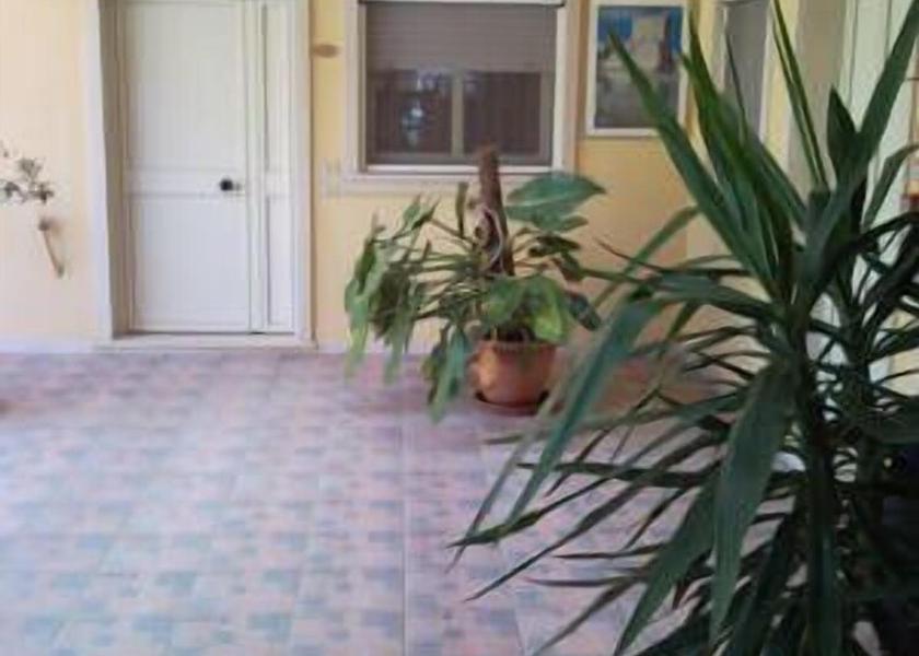 Sicily Vittoria Interior Entrance