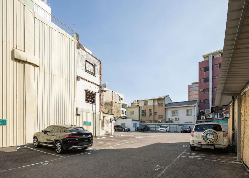  Tainan Parking