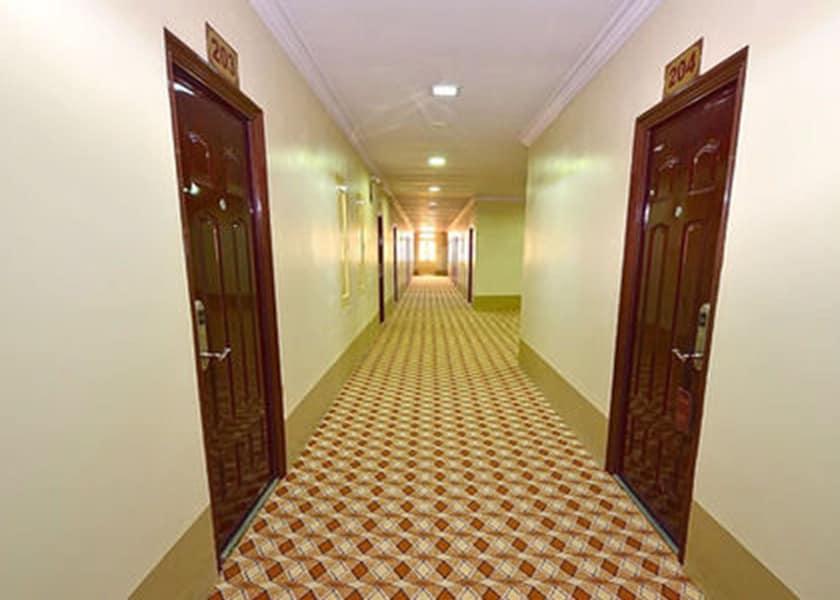  Mandalay Hallway