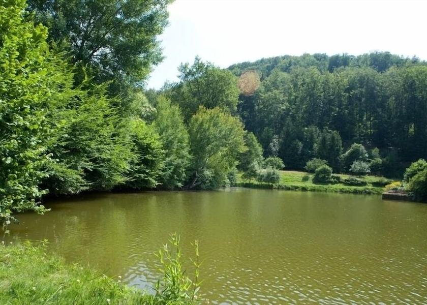 Grand Est La Petite-Pierre Lake