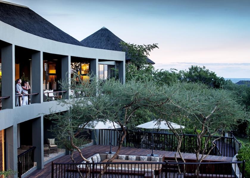  Serengeti National Park Exterior Detail