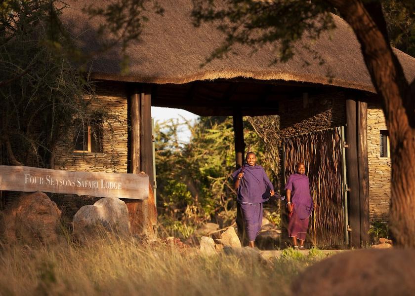  Serengeti National Park Facade