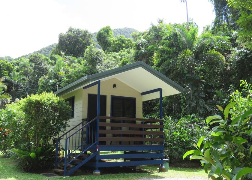 Queensland Thornton Beach Room