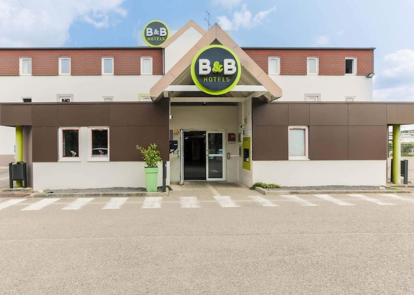 Grand Est Jouy-aux-Arches Exterior Detail