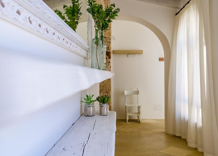 Puglia Ugento Interior Entrance