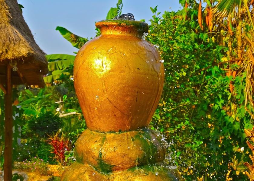 Central Region Entebbe Exterior Detail