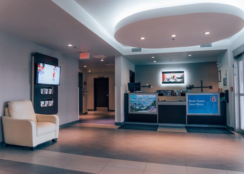 Alberta Airdrie Lobby