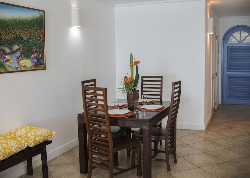  Hastings Meeting Room