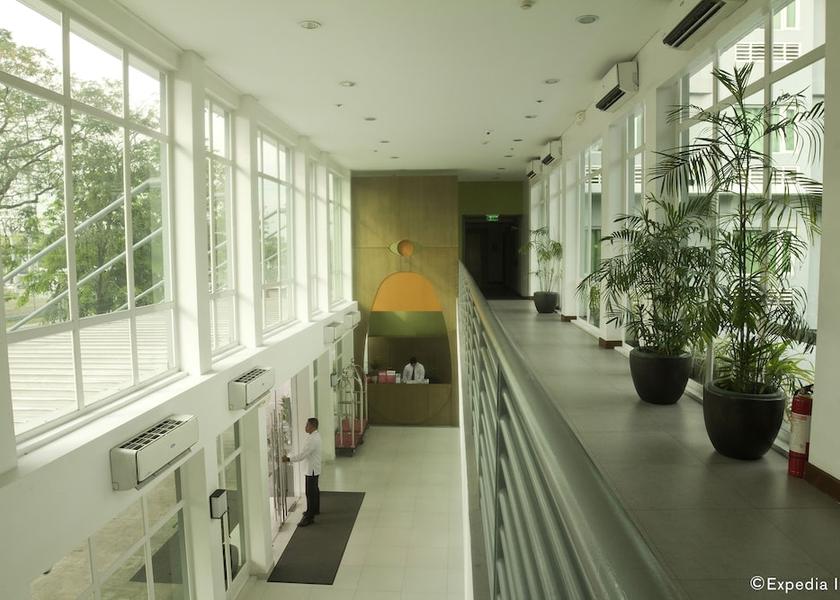  Quezon City Lobby