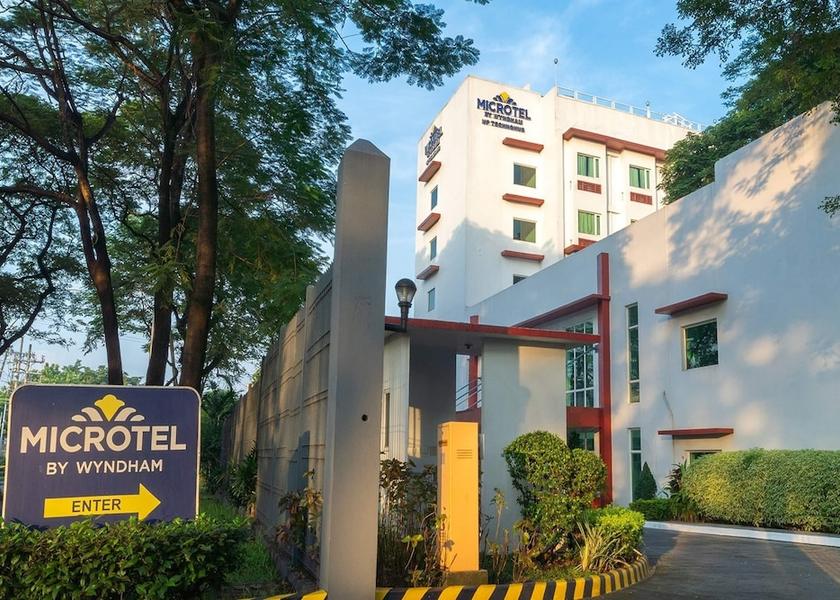  Quezon City Exterior