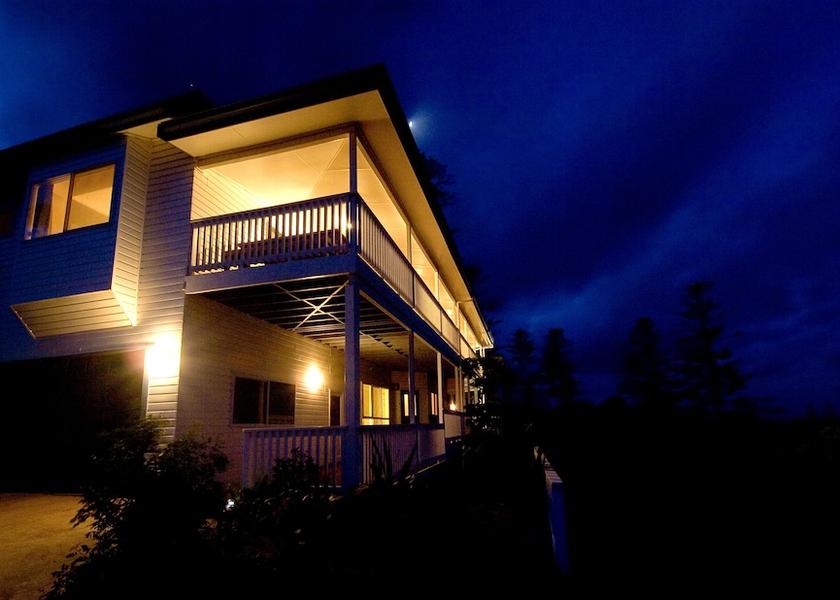  Norfolk Island Facade
