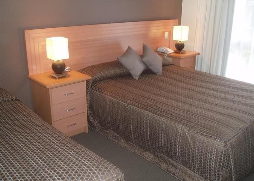 Victoria Melbourne Room