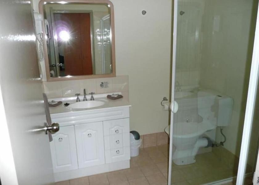 Victoria Melbourne Bathroom