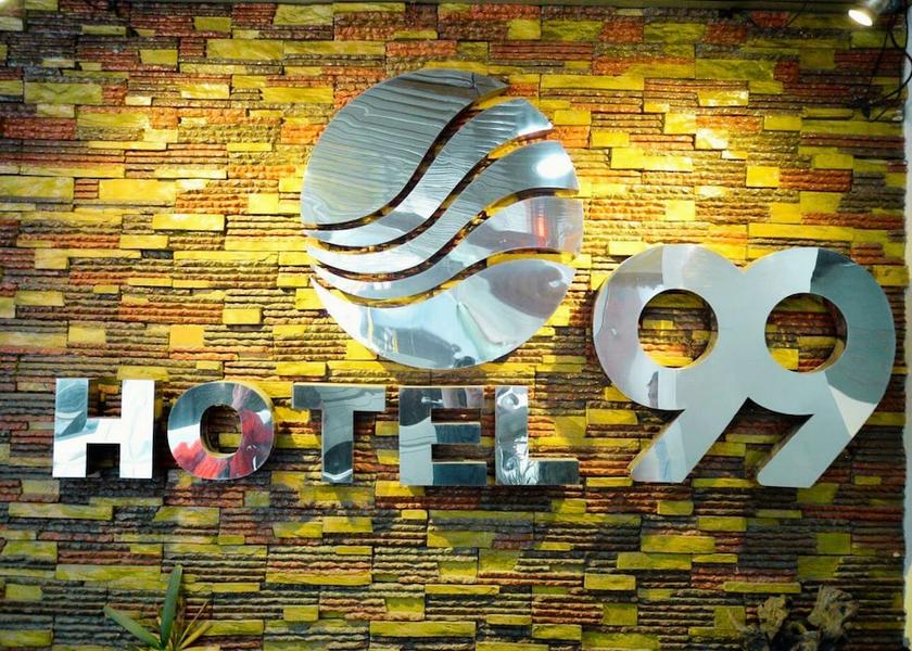  Quezon City Front of property