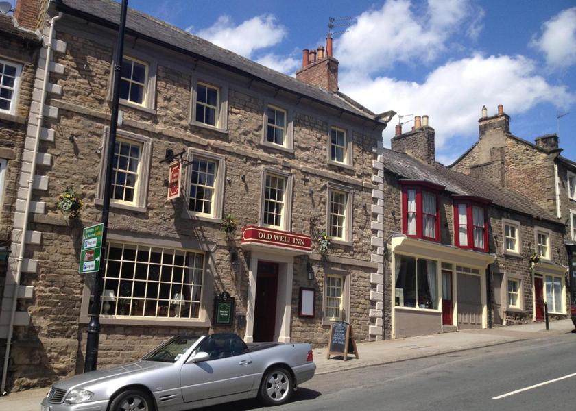 England Barnard Castle garden