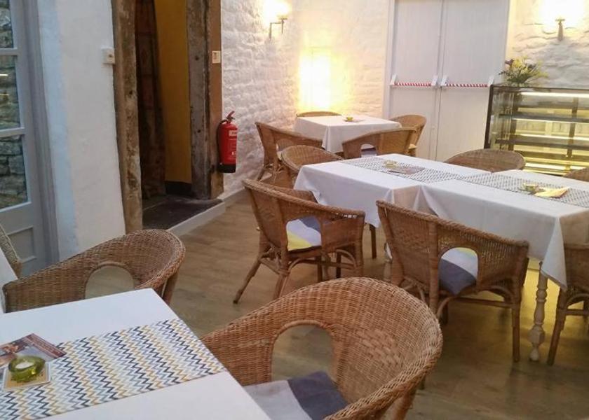 England Barnard Castle exterior view