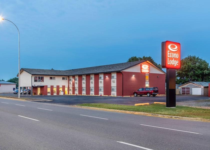 Alberta Taber Exterior