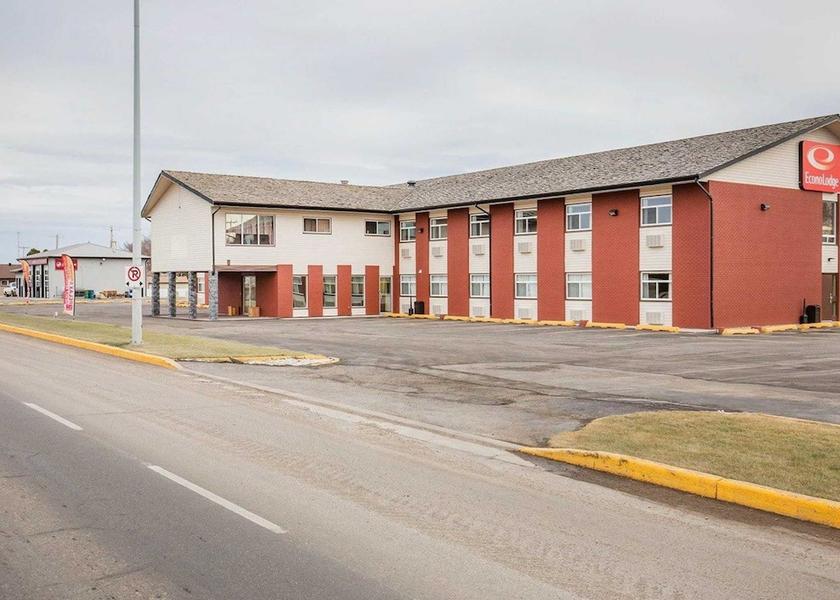 Alberta Taber Exterior