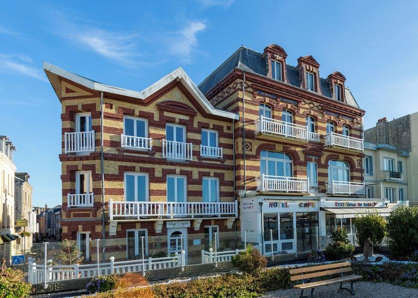 Normandy Etretat Primary image