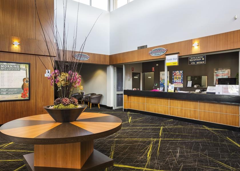 Victoria Melbourne Interior entrance