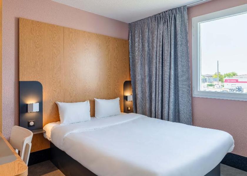 Auvergne-Rhône-Alpes Chassieu DOUBLE COMFORT