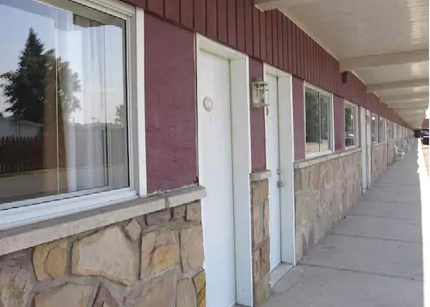 Quebec Longueuil Property Grounds