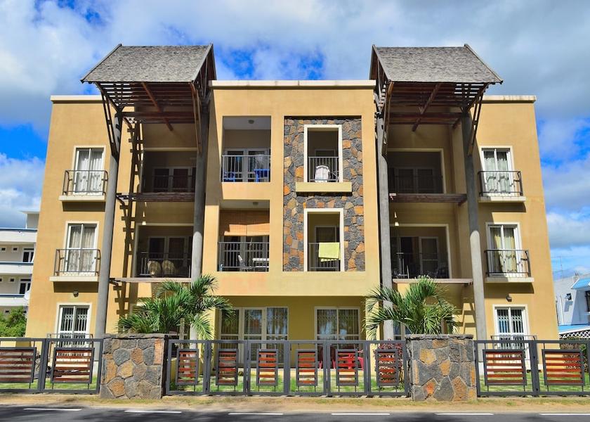 MU Mauritius Facade