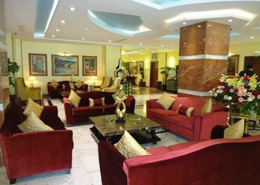  Algiers Lobby