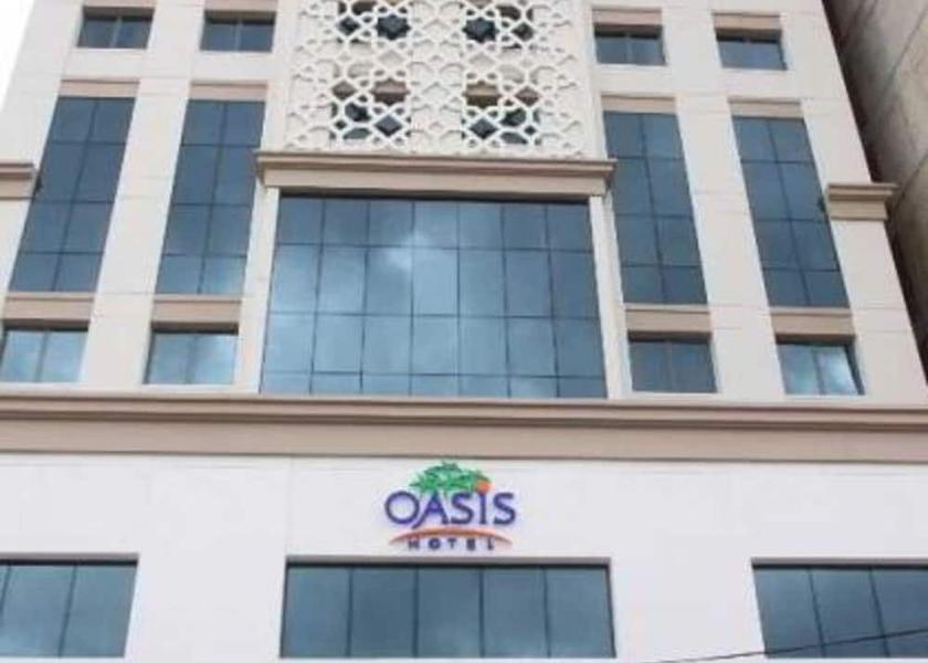  Algiers Facade