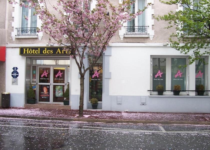 Ile-de-France Rueil-Malmaison Exterior Detail