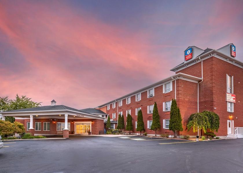 Ontario Kincardine Exterior Detail