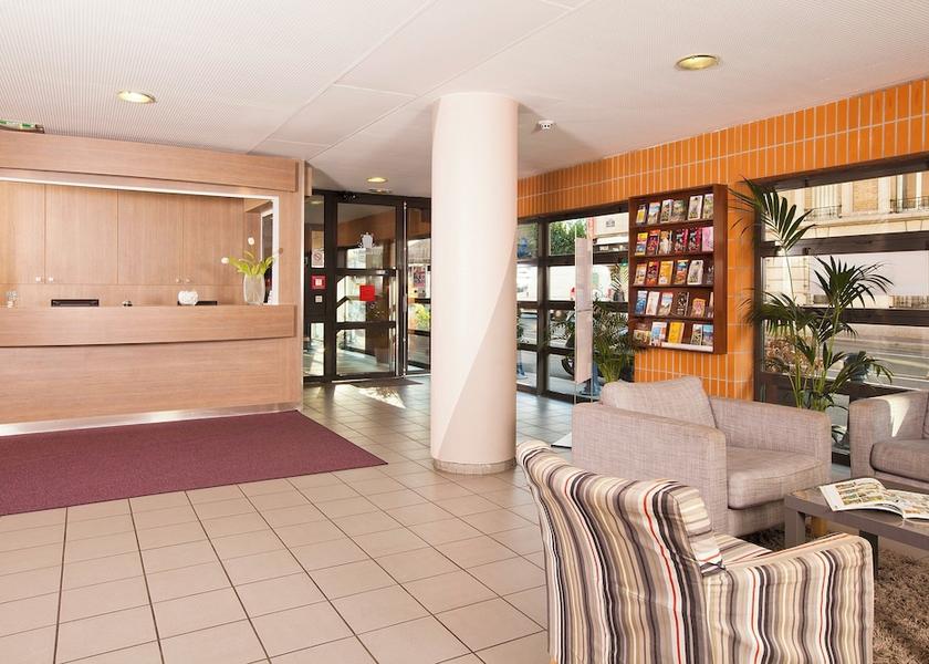 Ile-de-France Montreuil Reception