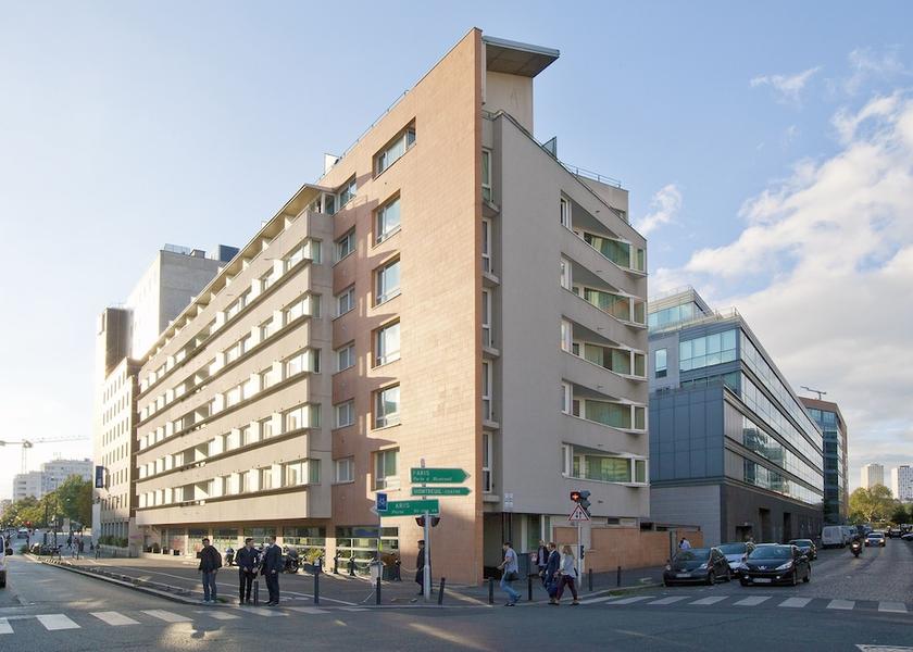 Ile-de-France Montreuil Porch