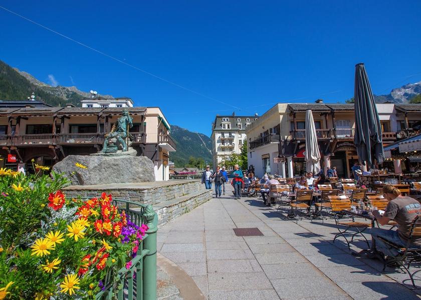 Auvergne-Rhone-Alpes Vallorcine Exterior Detail
