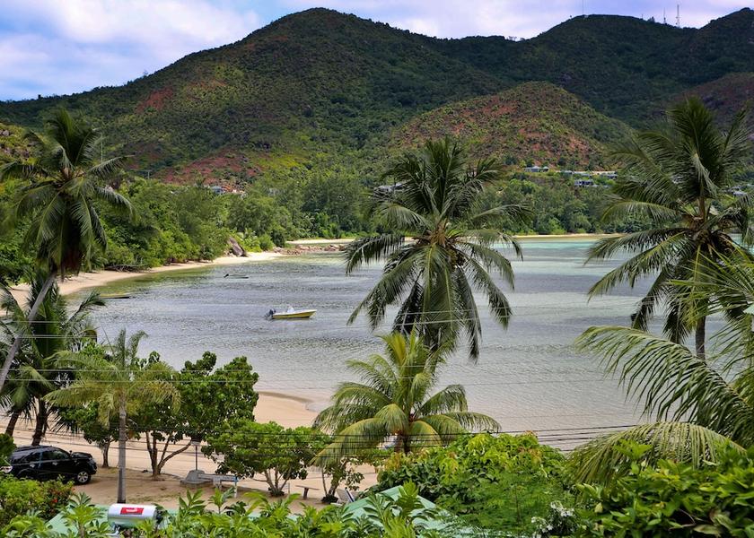 Baie Sainte Anne Praslin Island Primary image