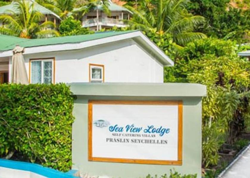  Praslin Island Property grounds