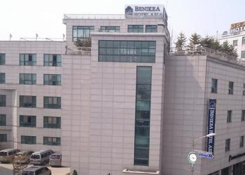 Gyeonggi Pyeongtaek Front of property