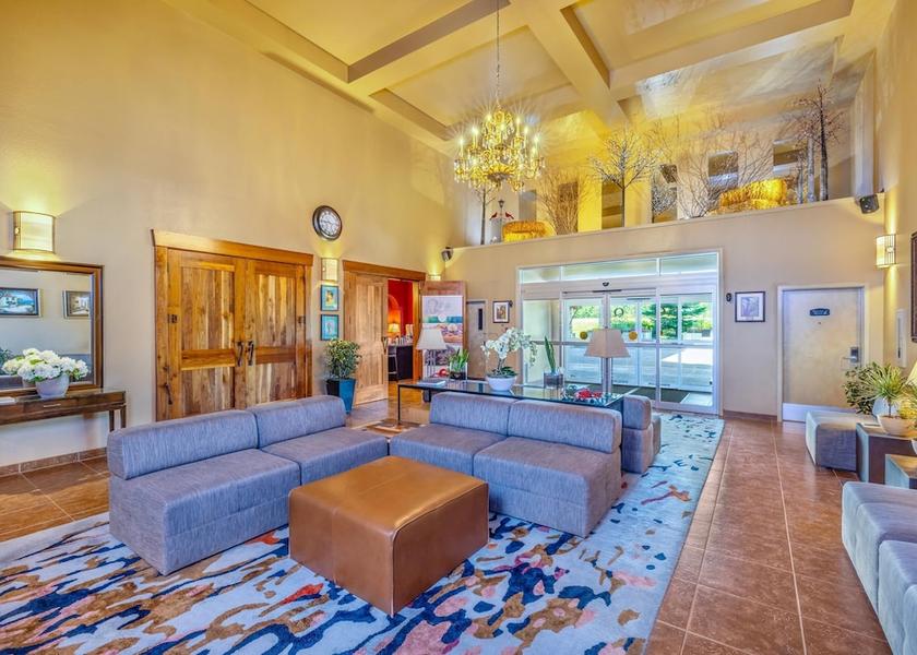 Alberta Rimbey Lobby