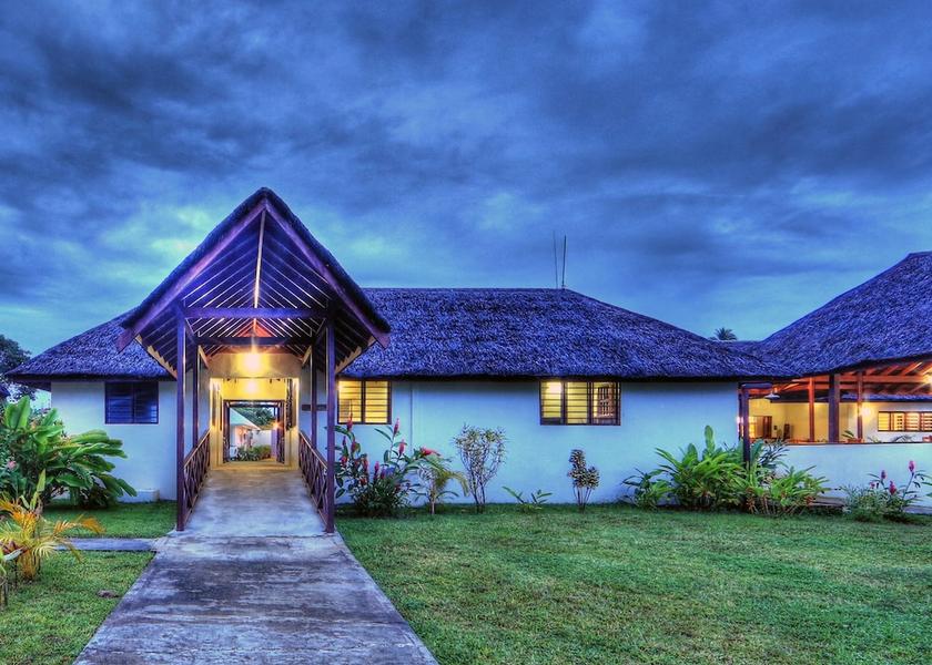 Sanma Luganville Front of property - evening/night
