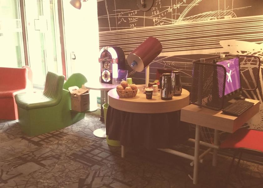 Ile-de-France Velizy-Villacoublay Reception