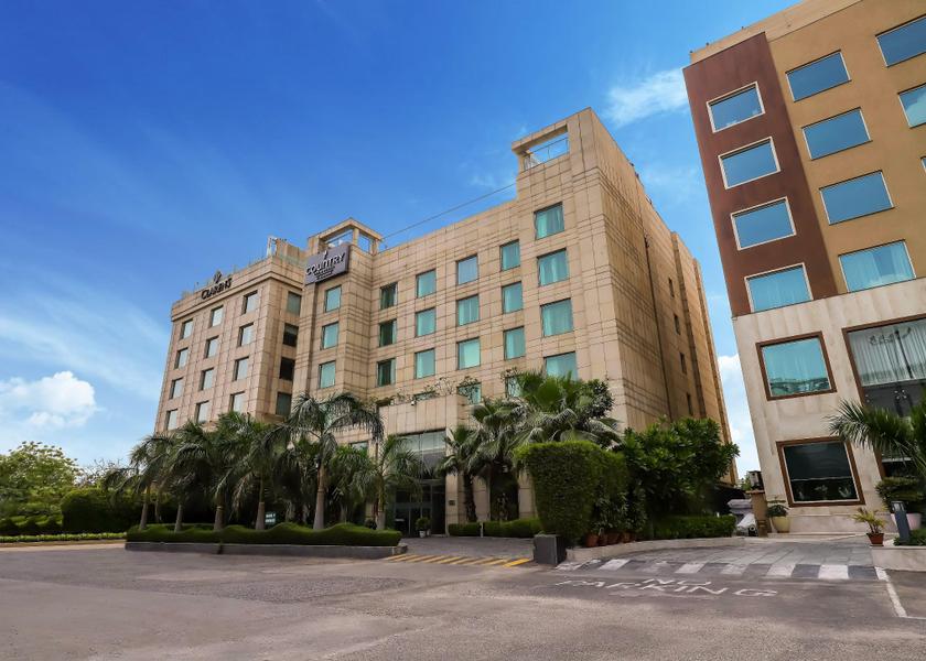 Haryana Gurugram Hotel Exterior