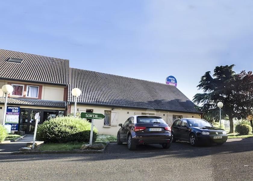 Centre - Loire Valley Bourges Parking