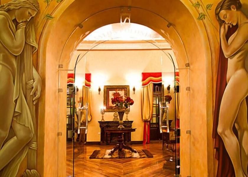 Azuay Cuenca Interior Entrance