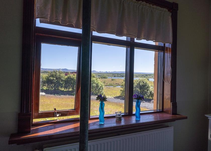 Southern Peninsula Kopavogur Lake View