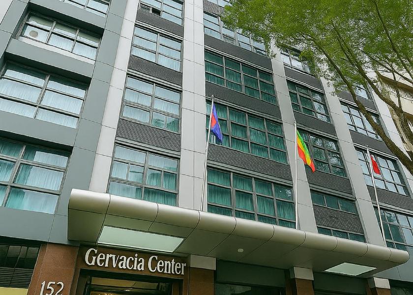  Makati Hotel Exterior