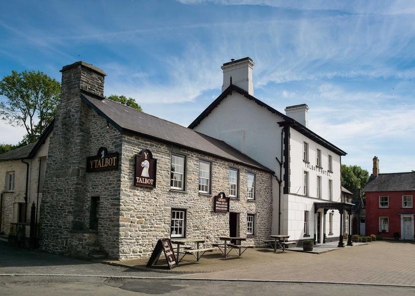 Wales tregaron Reception