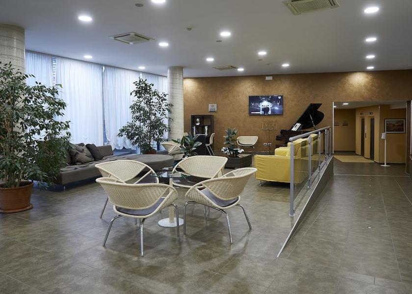 Marche Camerano Reception